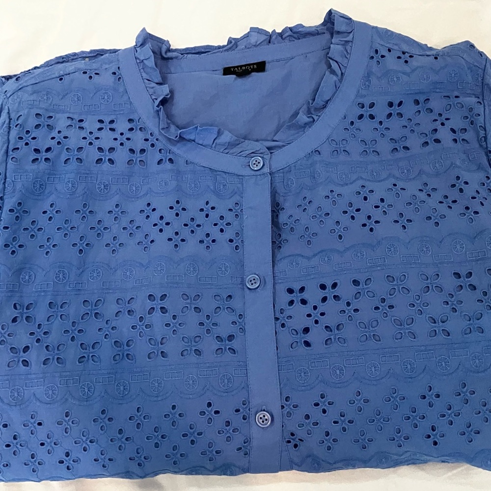 Talbots Blue 3/4 Sleeve Button Down eyelet Blouse 3XP
